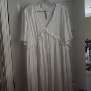 Lightweight White V-Neck Ruffle Midi Dress